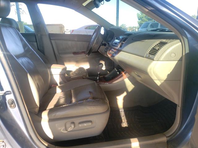 Photo 5 from auction – 2004 TOYOTA CAMRY LE with VIN 4T1BE32K64U876804