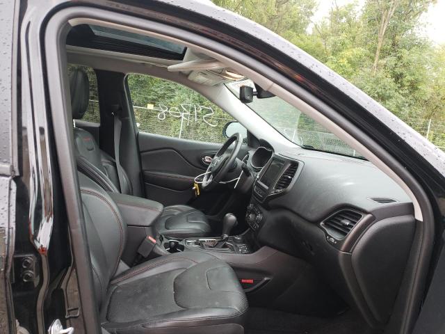 Photo 5 from auction – 2019 JEEP CHEROKEE T with VIN 1C4PJMBN5KD153996