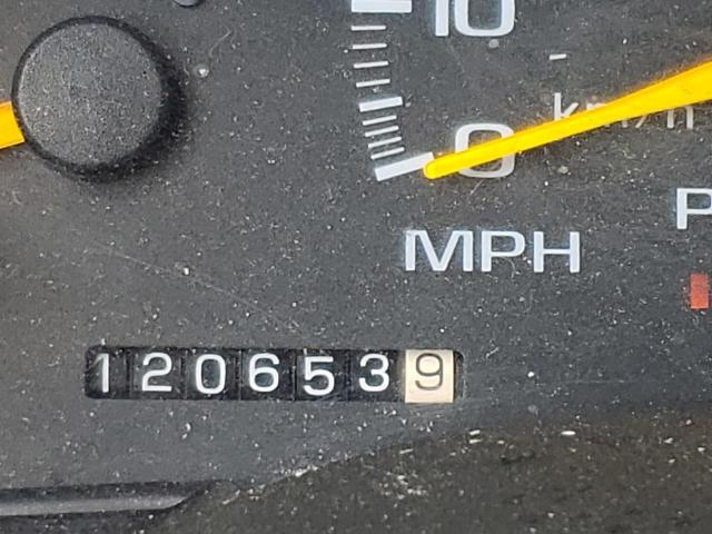 Photo 8 from auction – 1997 CHEVROLET GMT-400 C1 with VIN 2GCEC19R2V1186978