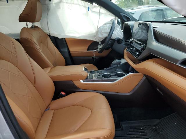 Photo 5 from auction – 2020 TOYOTA HIGHLANDER with VIN 5TDFZRBH9LS029067