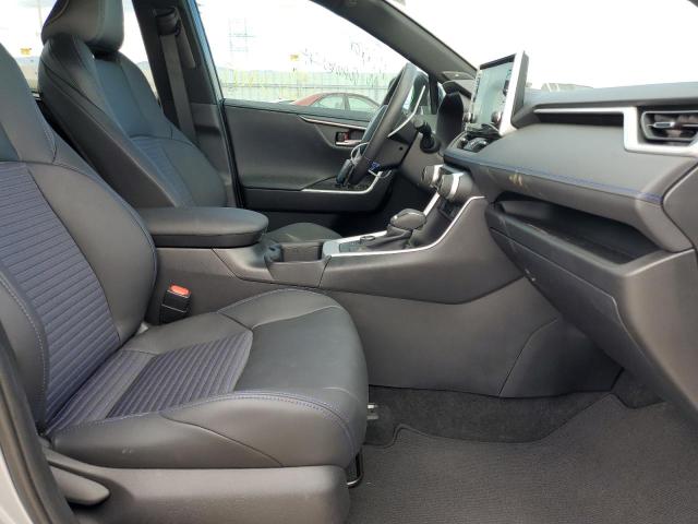 Photo 5 from auction – 2022 TOYOTA RAV4 XSE with VIN 4T3E6RFV3NU068355