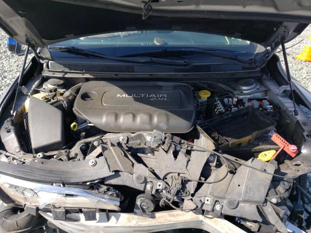 Foto 7 de la subasta – 2015 CHRYSLER 200 LIMITE con VIN 1C3CCCAB9FN713405