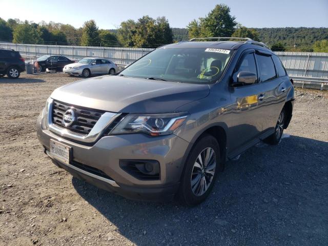 Photo 2 from auction – 2017 NISSAN PATHFINDER with VIN 5N1DR2MM4HC910000