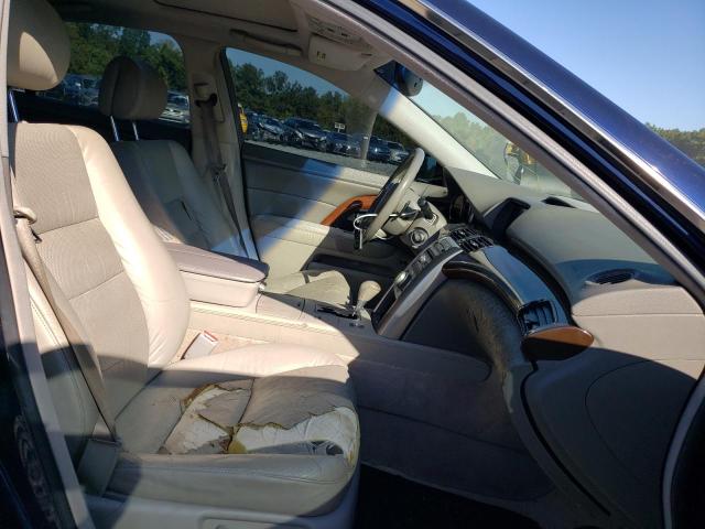 Photo 5 from auction – 2006 ACURA RL with VIN JH4KB16566C012297