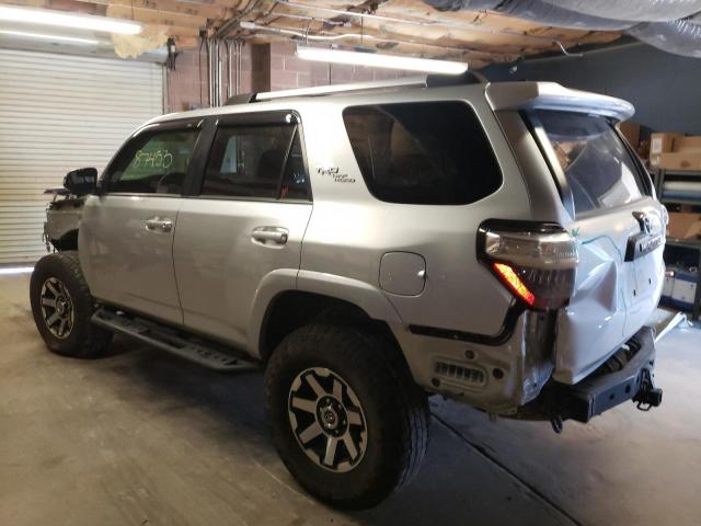 Photo 3 from auction – 2018 TOYOTA 4RUNNER SR with VIN JTEBU5JR3J5609476