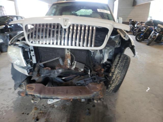 Photo 9 from auction – 2006 LINCOLN NAVIGATOR with VIN 5LMFU28586LJ00230