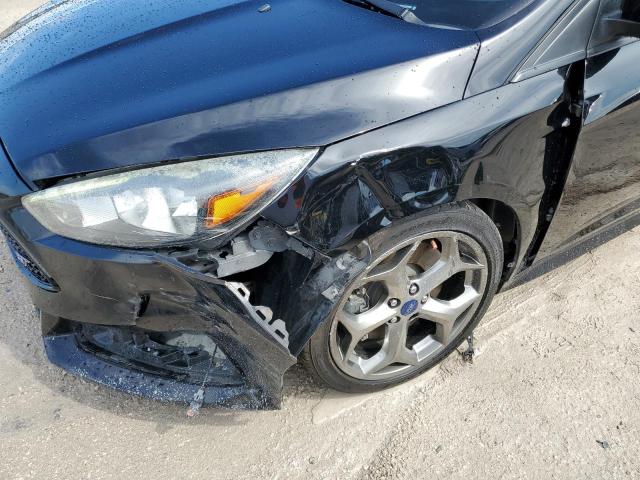Photo 9 from auction – 2017 FORD FOCUS ST with VIN 1FADP3L99HL252239