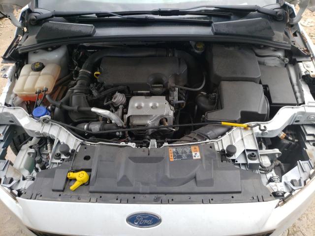 Photo 7 from auction – 2016 FORD FOCUS SE with VIN 1FADP3KE8GL239575