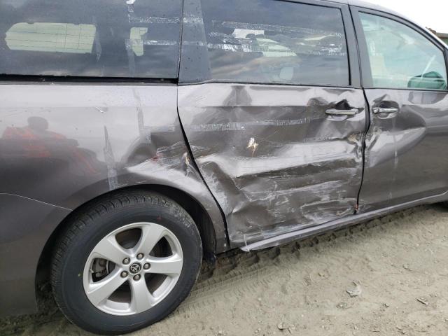 Photo 9 from auction – 2020 TOYOTA SIENNA LE with VIN 5TDKZ3DC2LS065020