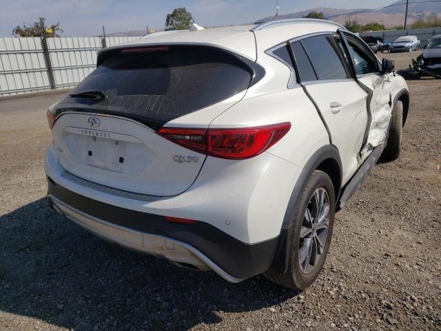 Photo 4 from auction – 2018 INFINITI QX30 BASE with VIN SJKCH5CR3JA053202
