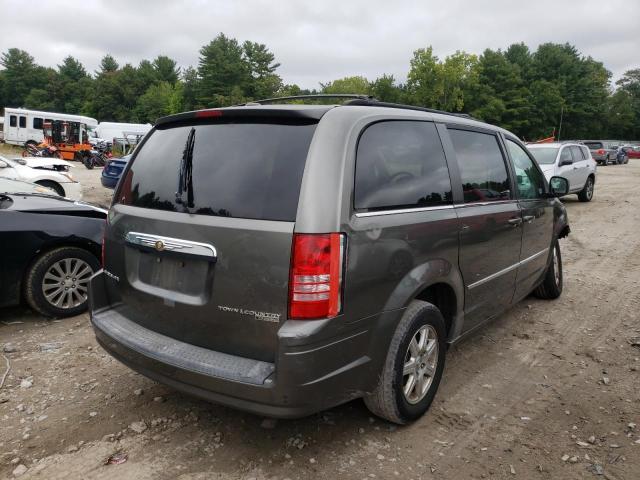 Photo 4 from auction – 2010 CHRYSLER TOWN & COU with VIN 2A4RR5D19AR391406