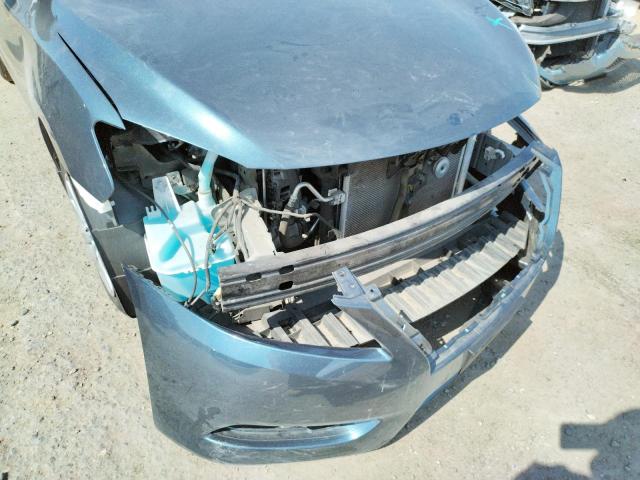 Photo 9 from auction – 2015 NISSAN SENTRA S with VIN 3N1AB7AP1FL693629