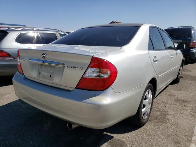 Photo 4 from auction – 2004 TOYOTA CAMRY LE with VIN 4T1BE32K84U892583