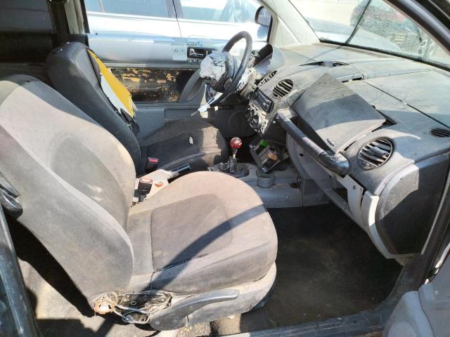 Photo 5 from auction – 2000 VOLKSWAGEN NEW BEETLE with VIN 3VWCA21C1YM466010