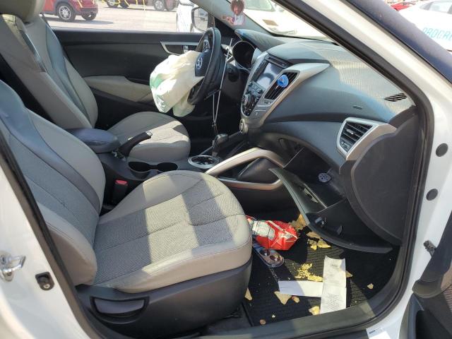 Photo 5 from auction – 2012 HYUNDAI VELOSTER with VIN KMHTC6AD2CU028139