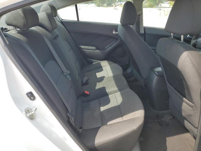 Photo 6 from auction – 2016 KIA FORTE LX with VIN KNAFX4A60G5440035