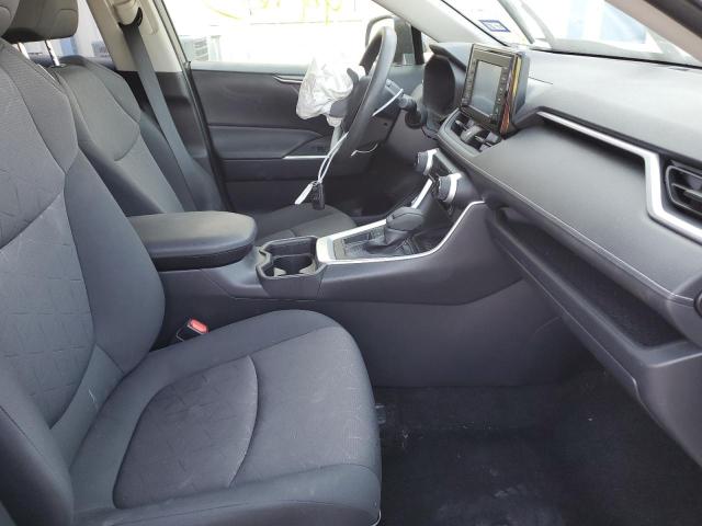 Photo 5 from auction – 2019 TOYOTA RAV4 XLE with VIN JTMW1RFV5KD023932