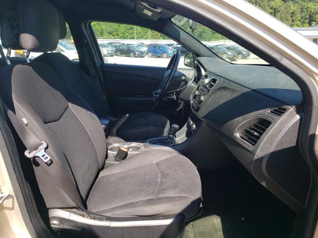 Photo 5 from auction – 2014 CHRYSLER 200 TOURIN with VIN 1C3CCBBB1EN179890