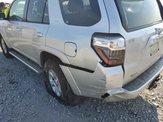 Photo 9 from auction – 2014 TOYOTA 4 RUNNER S with VIN JTEZU5JR6E5070565