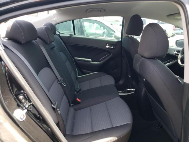 Photo 6 from auction – 2016 KIA FORTE LX with VIN KNAFX4A68G5545793