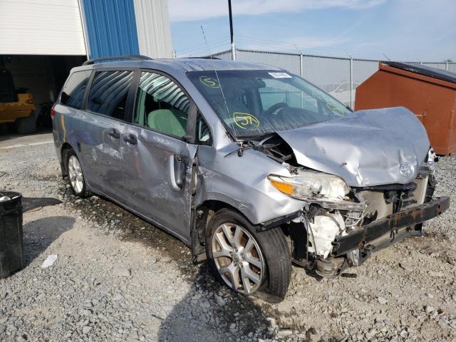 TOYOTA SIENNA 2011 with VIN 5TDZK3DC0BS102051 - Photo from auction