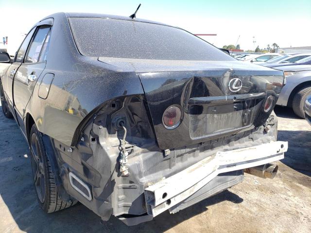 Photo 9 from auction – 2001 LEXUS IS 300 with VIN JTHBD182910018702