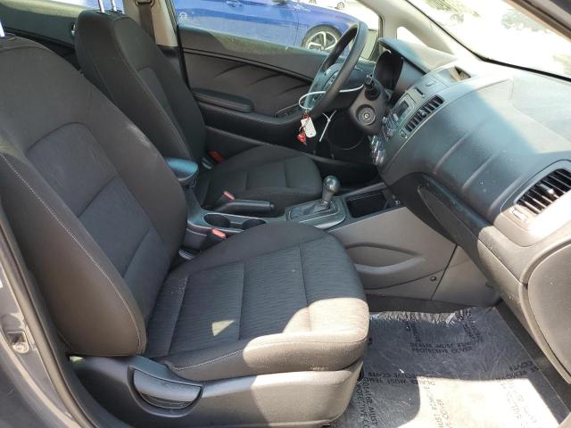 Photo 5 from auction – 2016 KIA FORTE LX with VIN KNAFK4A62G5495259