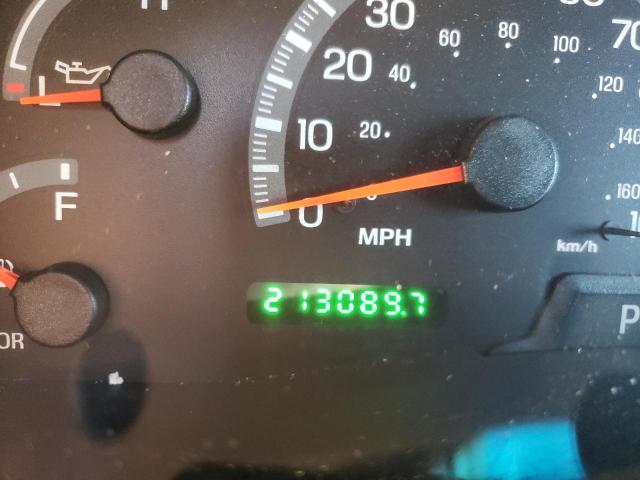 Photo 8 from auction – 2000 FORD EXPEDITION with VIN 1FMRU1568YLA33073