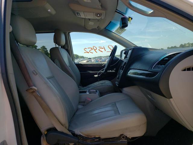 Photo 5 from auction – 2013 CHRYSLER TOWN & COU with VIN 2C4RC1BG7DR529097