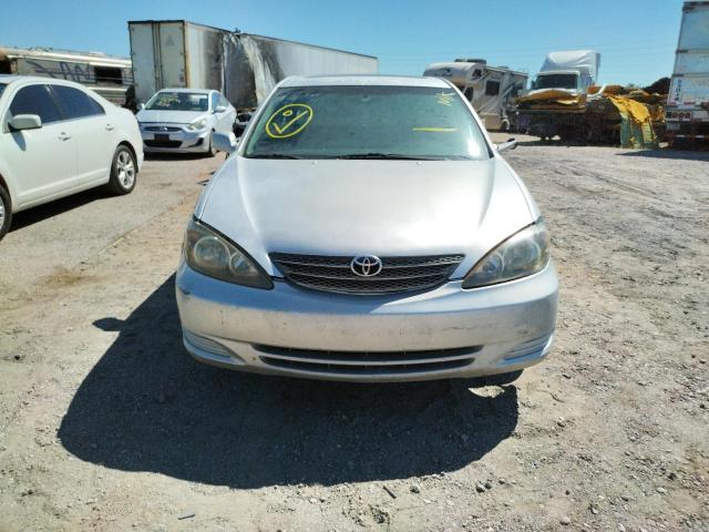 Photo 9 from auction – 2003 TOYOTA CAMRY LE with VIN 4T1BE32K43U685655