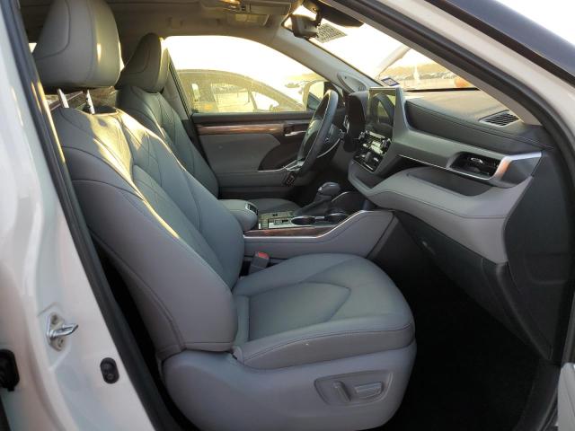 Photo 5 from auction – 2020 TOYOTA HIGHLANDER with VIN 5TDFZRAH2LS008871