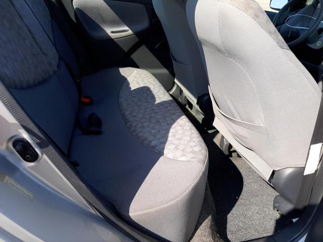 Photo 6 from auction – 2001 TOYOTA ECHO with VIN JTDBT123710164358
