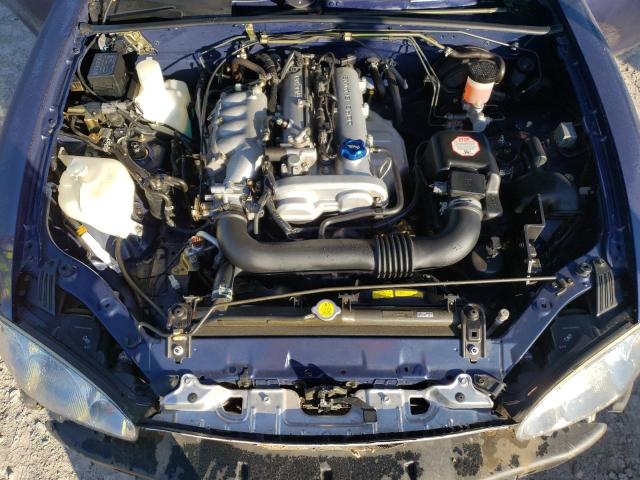 Photo 7 from auction – 2001 MAZDA MX-5 MIATA with VIN JM1NB353010205744