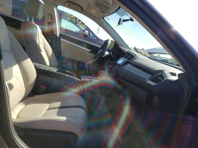 Photo 5 from auction – 2017 HONDA CIVIC LX with VIN 2HGFC2F51HH515226