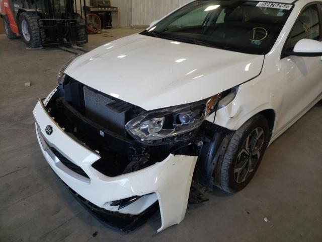 Photo 9 from auction – 2021 KIA FORTE FE with VIN 3KPF24AD5ME294053