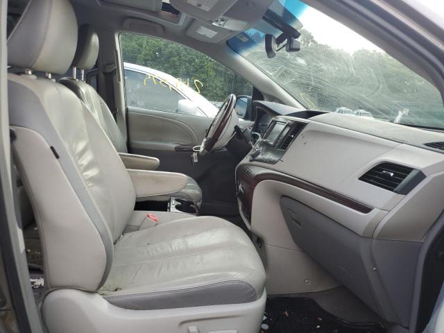 Photo 5 from auction – 2011 TOYOTA SIENNA XLE with VIN 5TDDK3DC1BS007685