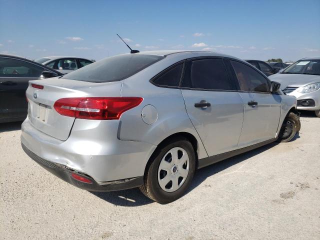 Photo 4 from auction – 2017 FORD FOCUS S with VIN 1FADP3E24HL318731