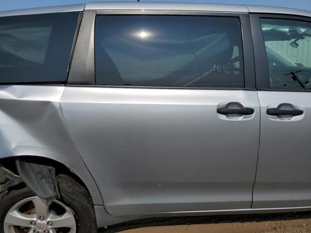 Photo 6 from auction – 2015 TOYOTA SIENNA with VIN 5TDZK3DC1FS642613