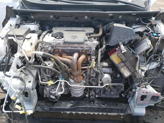 Photo 7 from auction – 2018 TOYOTA RAV4 LE with VIN JTMZFREV2JJ195271