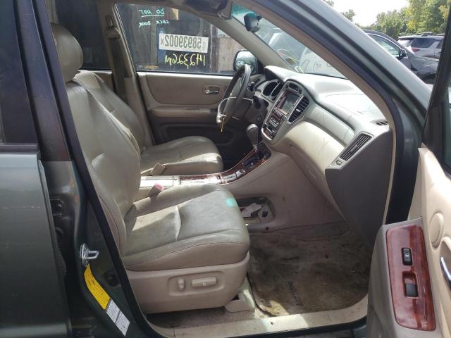 Photo 5 from auction – 2004 TOYOTA HIGHLANDER with VIN JTEEP21AX40060535