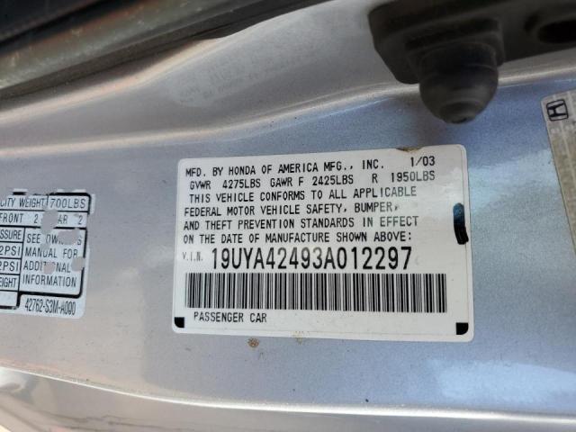 Photo 10 from auction – 2003 ACURA 3.2CL with VIN 19UYA42493A012297
