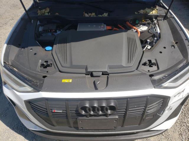 Photo 7 from auction – 2021 AUDI E-TRON SPO with VIN WA13ABGE2MB001999