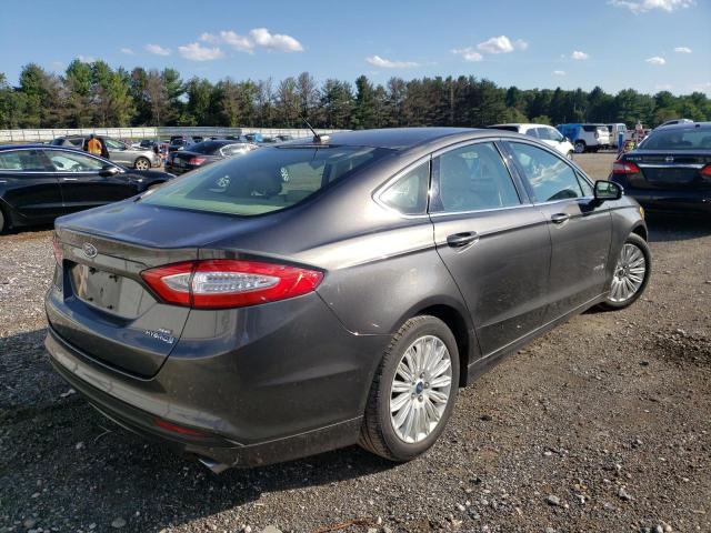 Photo 4 from auction – 2016 FORD FUSION SE with VIN 3FA6P0LU3GR102820