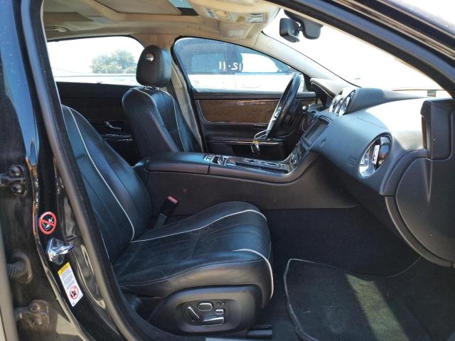 Photo 5 from auction – 2011 JAGUAR XJL SUPERC with VIN SAJWA2GE8BMV02028