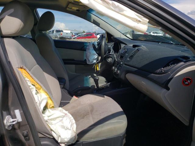 Photo 5 from auction – 2010 KIA FORTE EX with VIN KNAFU4A28A5221708