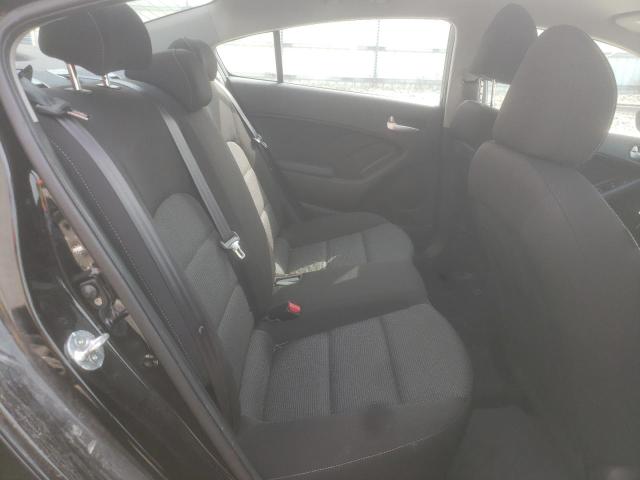 Photo 6 from auction – 2017 KIA FORTE LX with VIN 3KPFK4A75HE043842