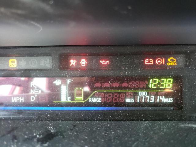 Photo 8 from auction – 2012 TOYOTA PRIUS V with VIN JTDZN3EU3C3135076