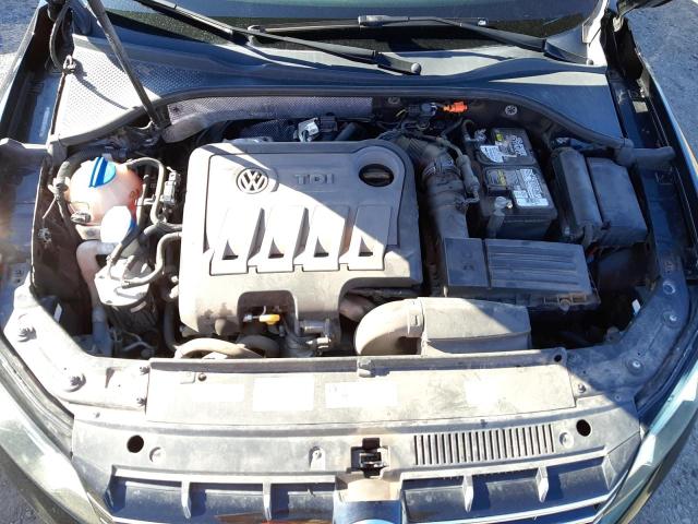 Photo 7 from auction – 2014 VOLKSWAGEN PASSAT SE with VIN 1VWBN7A32EC076771
