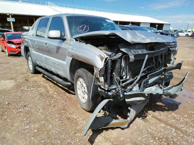 CHEVROLET AVALANCHE 2002 with VIN 3GNEC13T12G147619 - Photo from auction