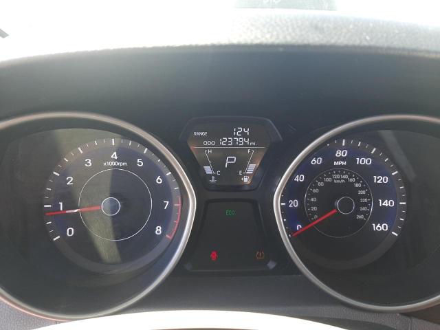 Photo 8 from auction – 2012 HYUNDAI ELANTRA GL with VIN 5NPDH4AE3CH099612